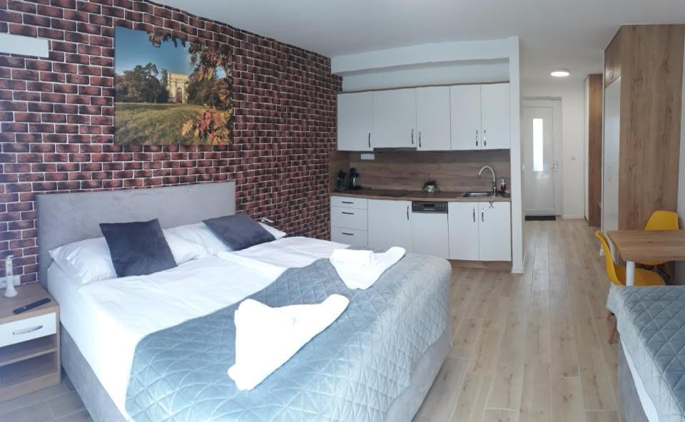 Apartmanovy Dum Na Kolonade Lednice Exterior foto