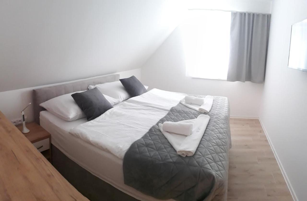 Apartmanovy Dum Na Kolonade Lednice Exterior foto