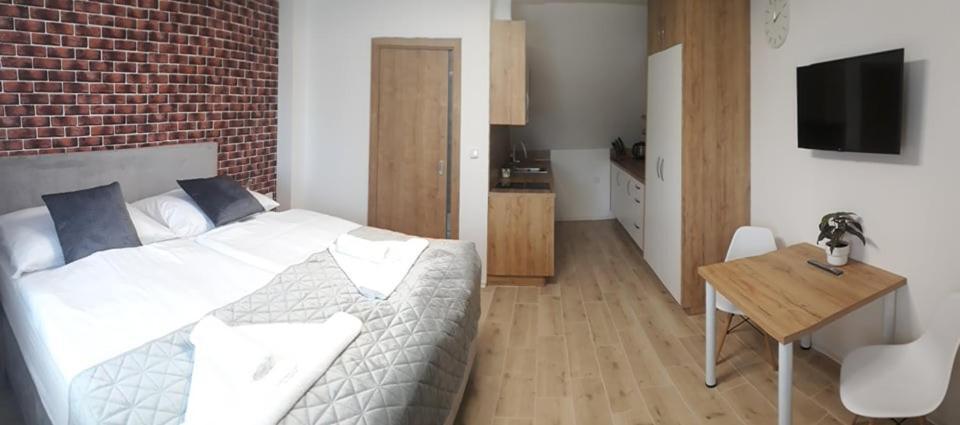 Apartmanovy Dum Na Kolonade Lednice Exterior foto