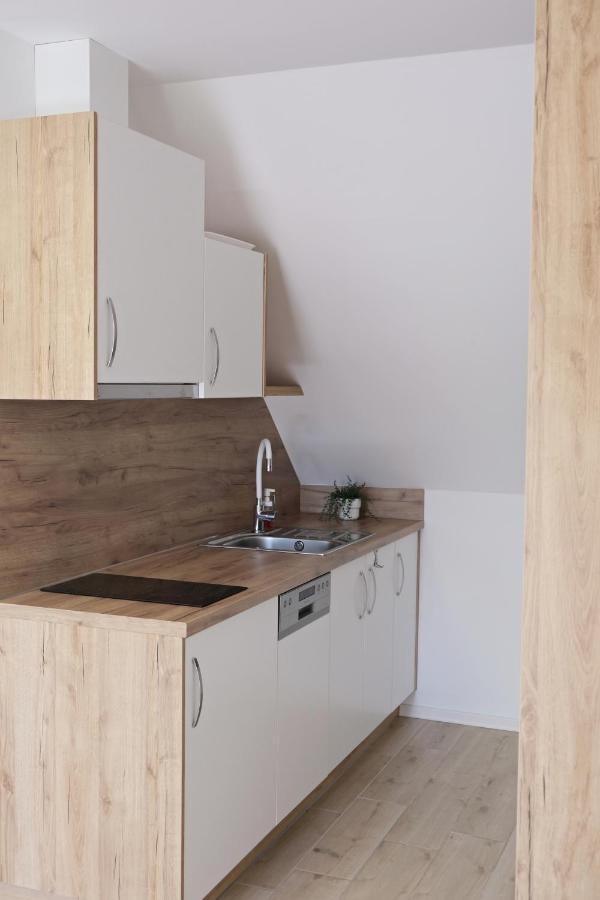Apartmanovy Dum Na Kolonade Lednice Exterior foto